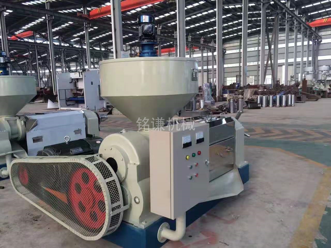 動(dòng)物榨油機(jī)